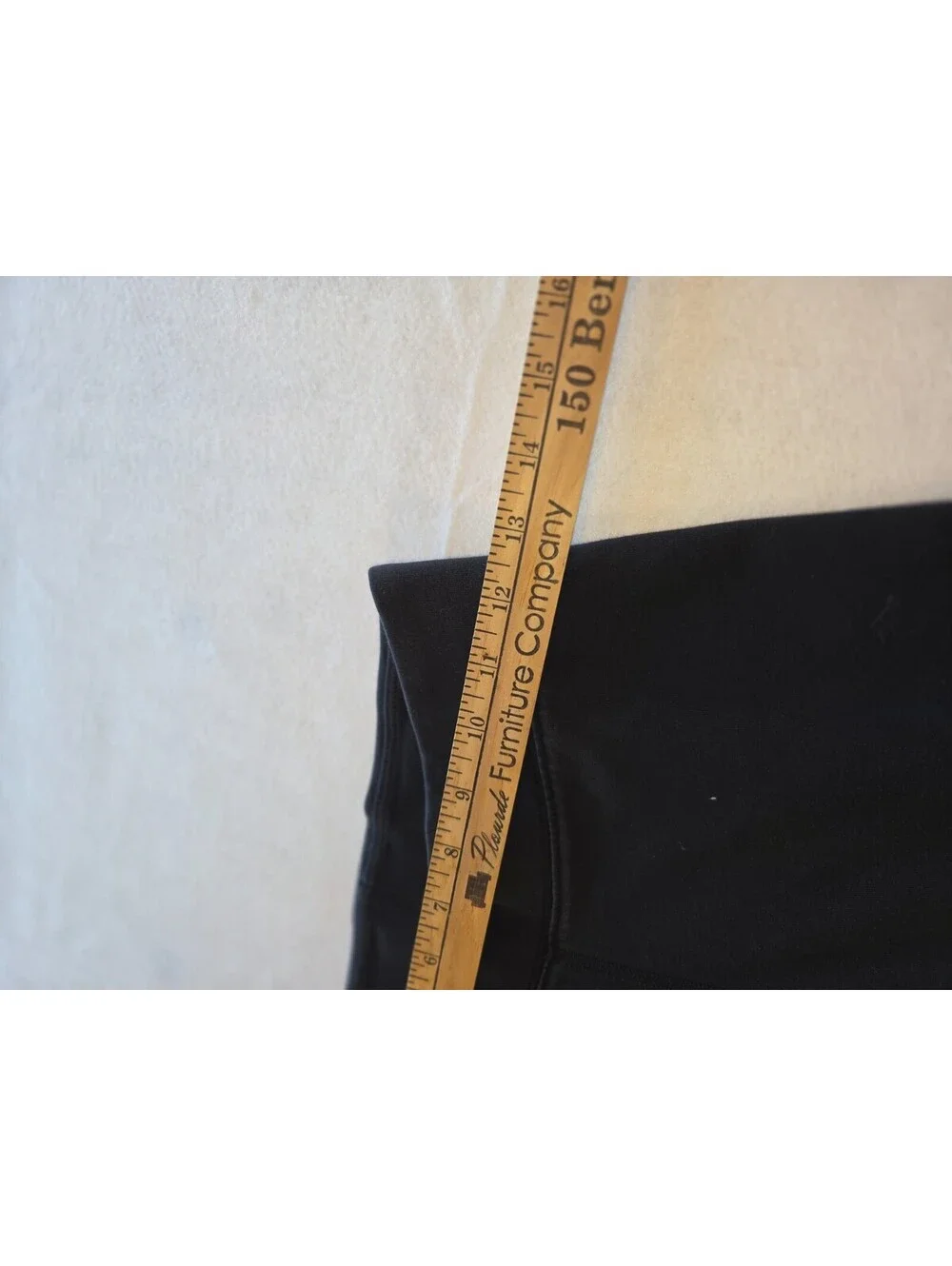 Nike Essential Leggings Women Medium Black Tight Fit High Rise CB1 0009